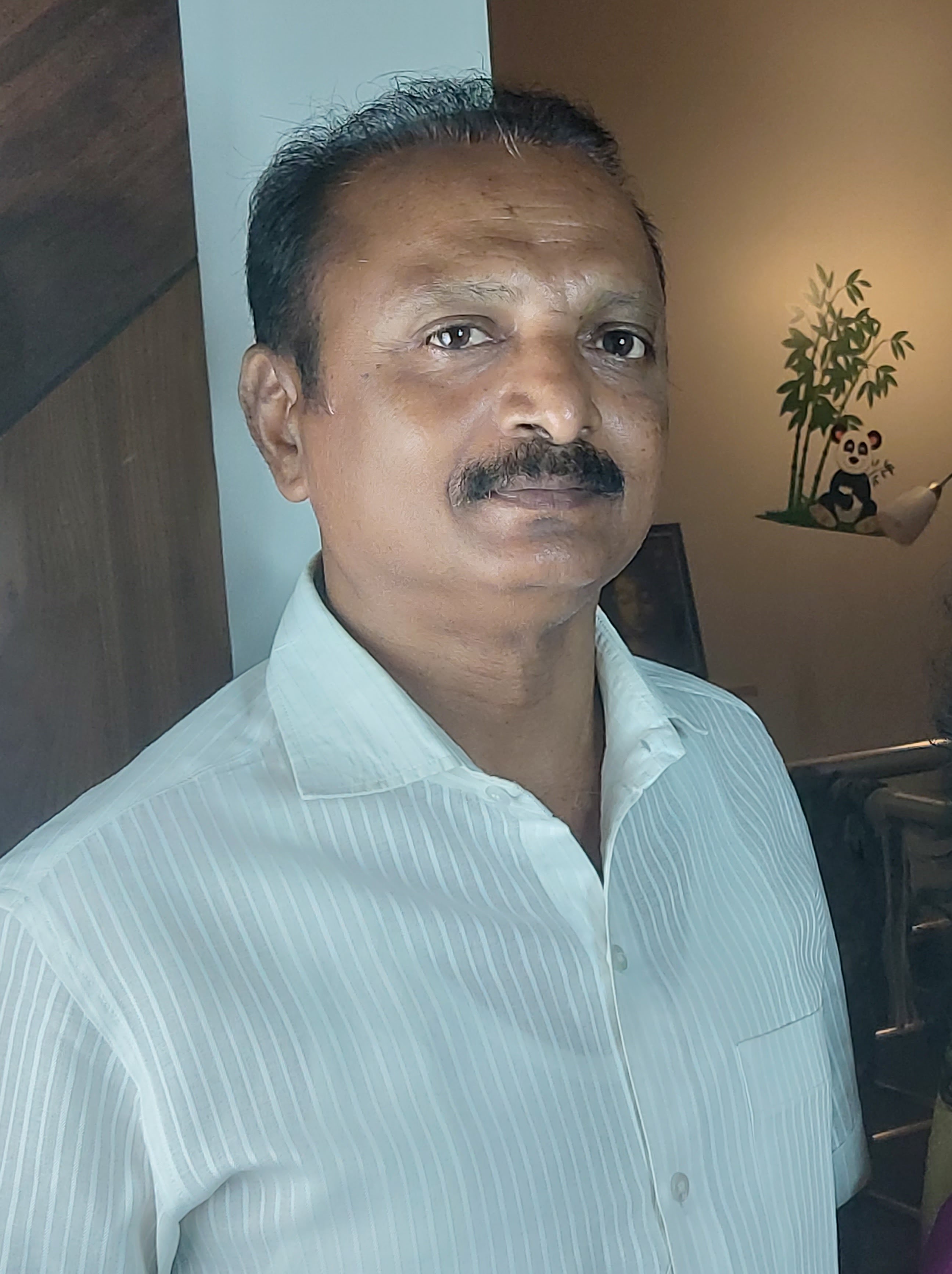 Dr. Ravi